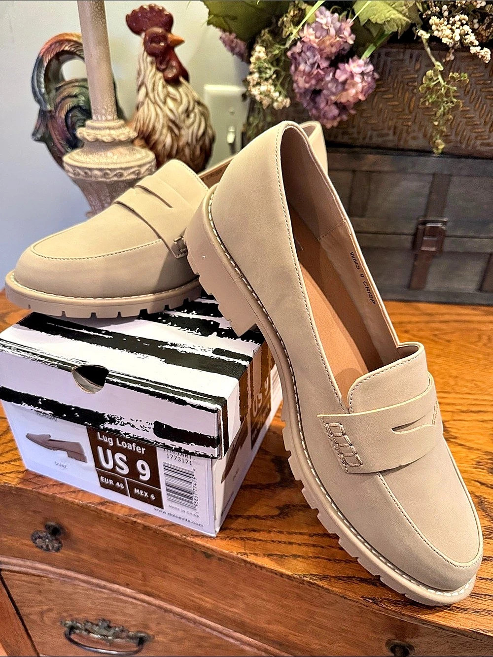 dolce vita Lug Loafer Lug Loafers in Beige US 9 New In Box - Size 9